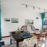 Apartment Good Wave House *