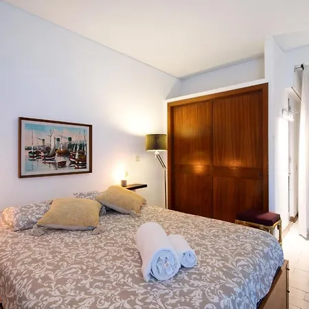 アパート Good Wave House ヴィラモウラ