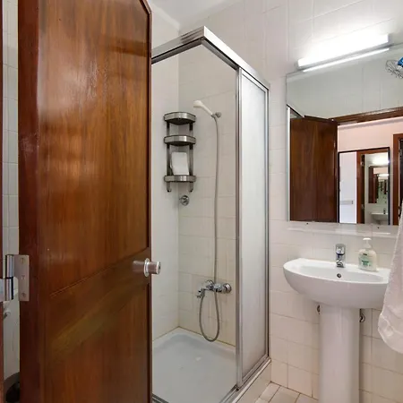 Good Wave House * ヴィラモウラ