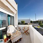 Good Wave House Apartman